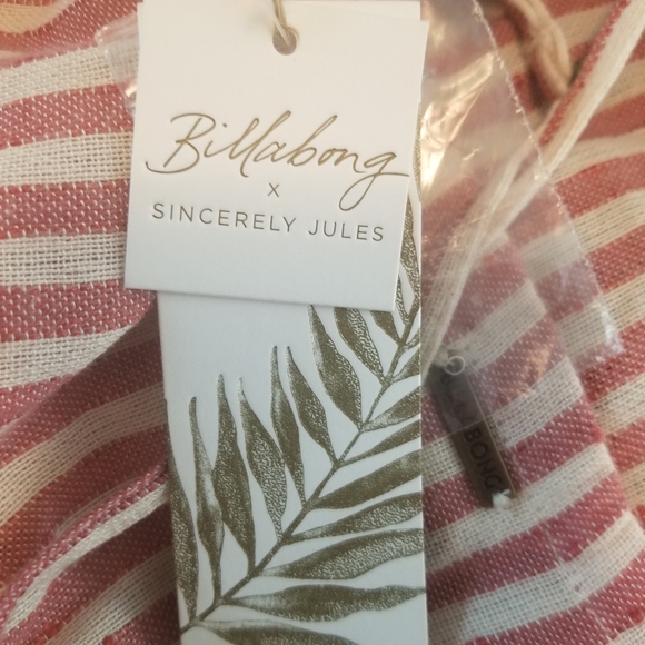 💥Just In💥Billabong Sincerely Jules Crop Top - Picture 6 of 8
